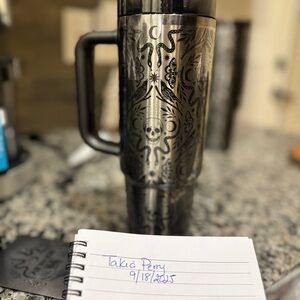 Stanley Deadly Damask 30oz